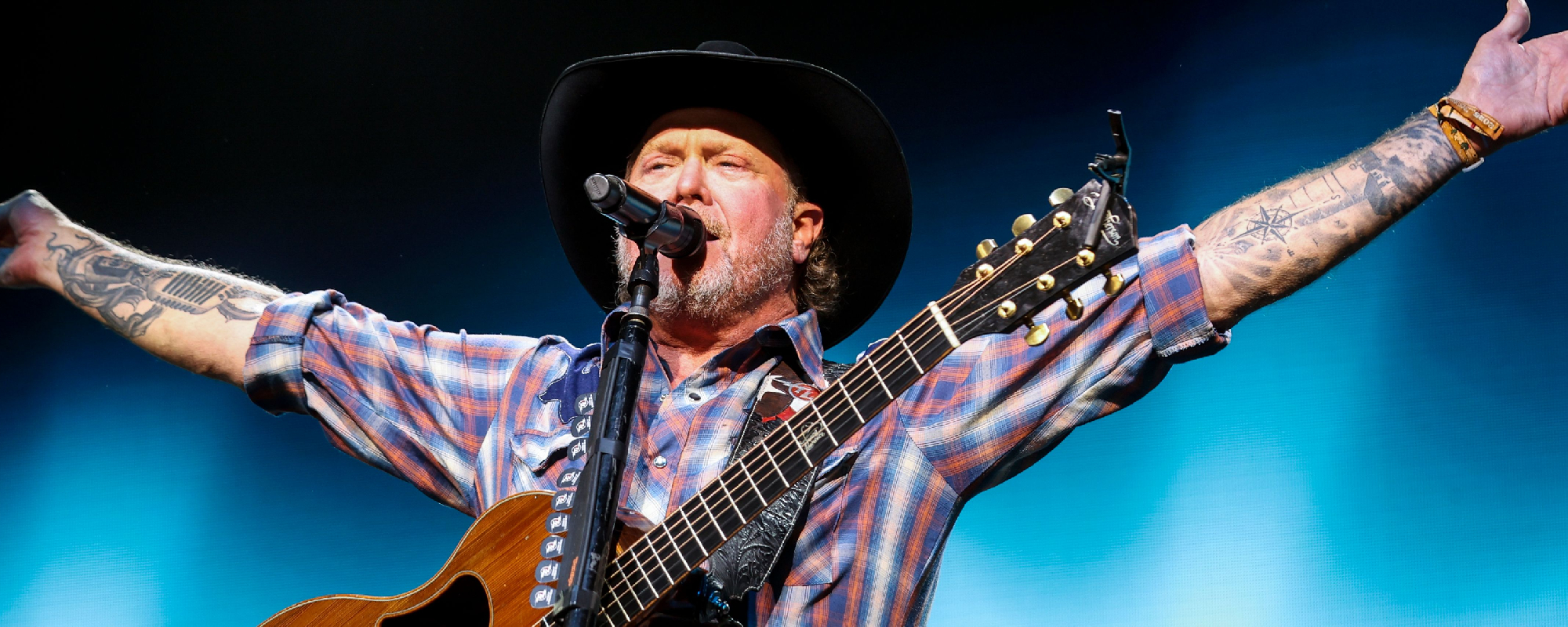 “I’ve Been Seeing Ghosts My Whole Life”: Country Legend Shares Paranormal Experiences of Living in a House Built on a Cemetery