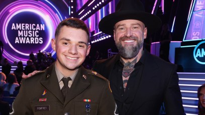 Zac Brown Receives Veterans Voice Award at the American Music Awards: "It's Not About Me"