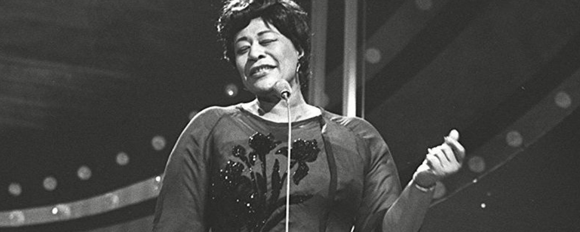3 Times Ella Fitzgerald Covered Rock ‘n’ Roll and Made It Even Better Than the Original