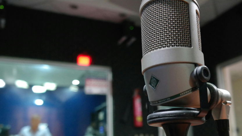 microphone recording studio