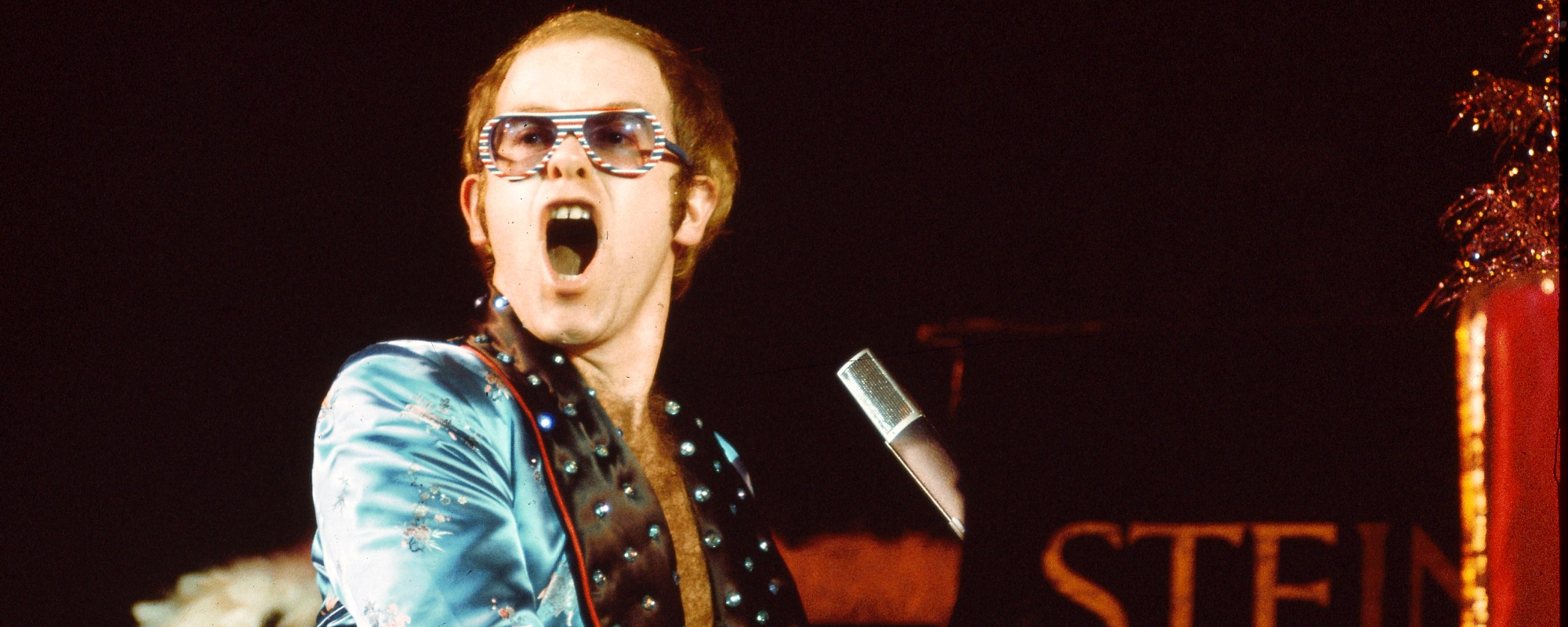 4 of the Most Expensive Lyrics Sold at Auction