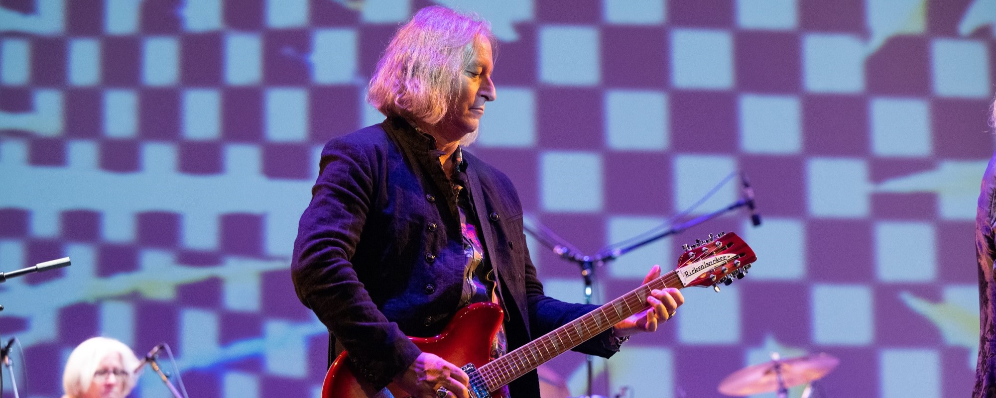 Peter Buck’s New Adventures: R.E.M. Guitarist Releasing Albums with New Supergroup Drink the Sea & Singer/Songwriter Luke Haines
