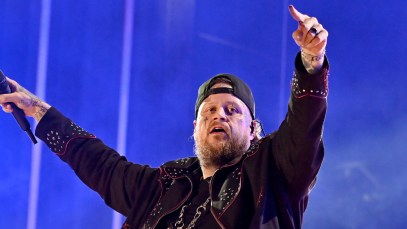 Jelly Roll Welcomes Ruby Major Elementary School to the Grand Ole Opry Stage for Special Performance of "I’m Not Okay"