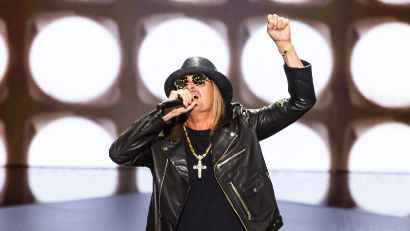Kid Rock Shocked Young Fan When Giving Him His Saxophone: "Have Fun Tonight"