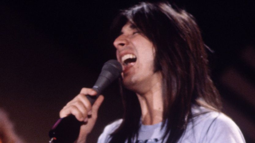 Steve Perry Is Auctioning off These One-Of-A-Kind Journey Items for California Fire Relief