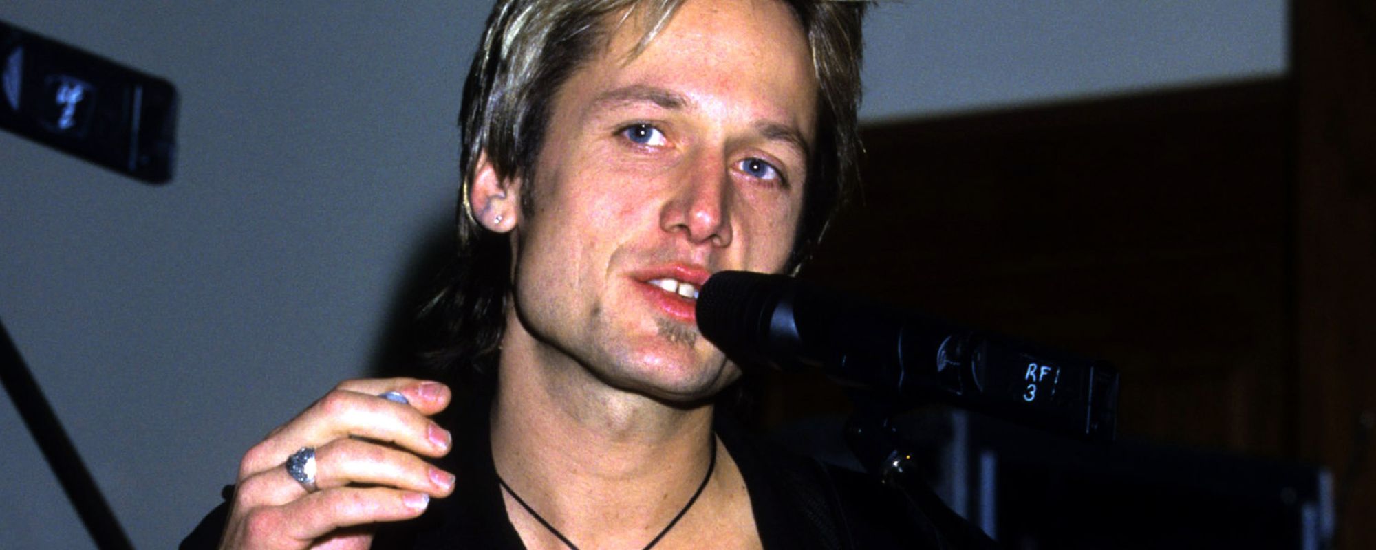 “If You’re Done, You’re Done”: The Real Reason Why Keith Urban’s “Somebody Like You” Guitar Solo Sounds So Intense