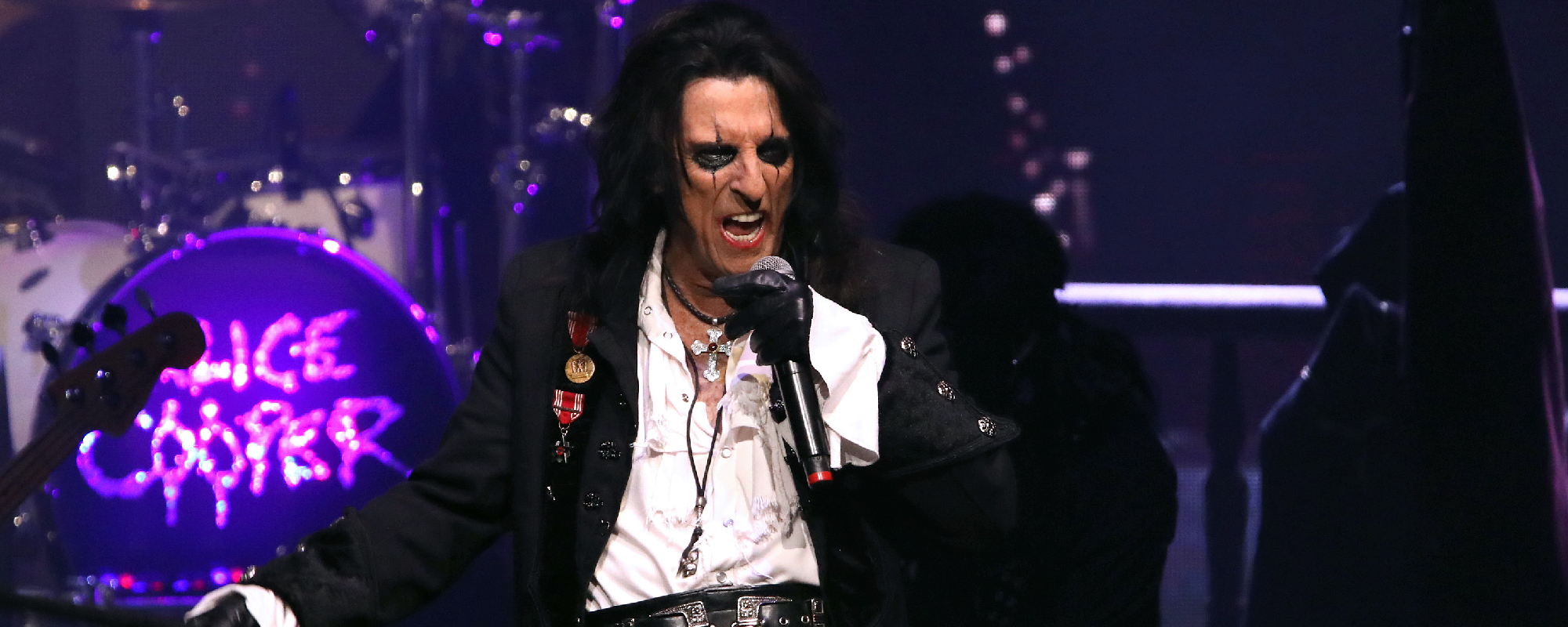 Alice Cooper Gains Induction Into Radio Hall of Fame