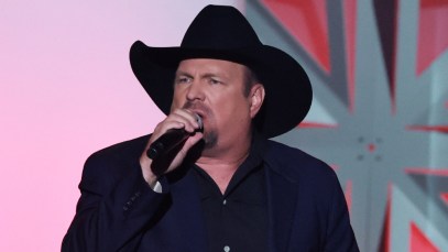 Garth Brooks Surprises Fans at George Strait's Texas Flood Benefit Concert With Special Performance