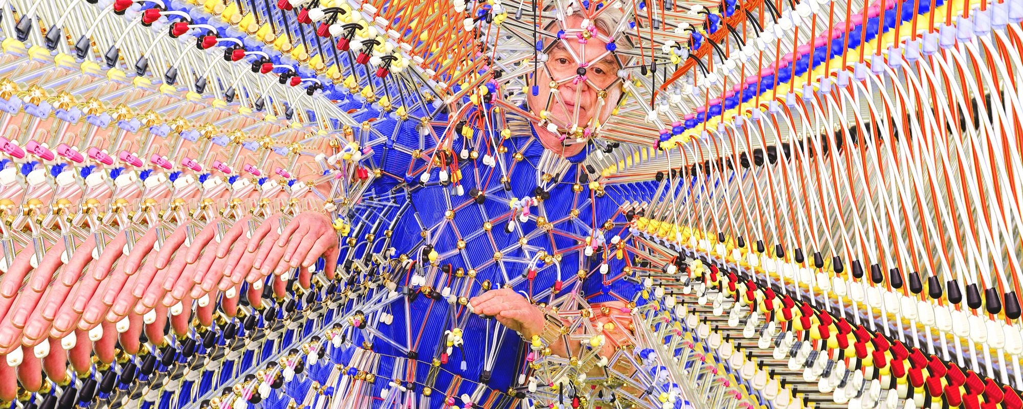 David Byrne Playfully Tackles “Mansplaining” on “She Explains Things to Me,” a New Song from His Forthcoming Studio Album