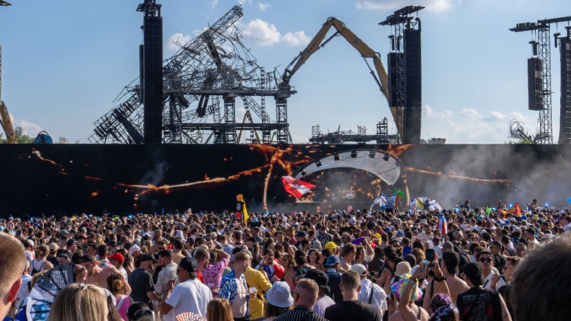 Canadian Woman Dies Shortly After Becoming Ill at Tomorrowland 2025 Music Festival