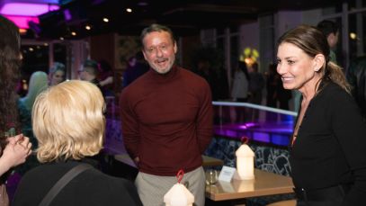 Tim McGraw Shows off Shocking New Look as He Heads Back to the Studio