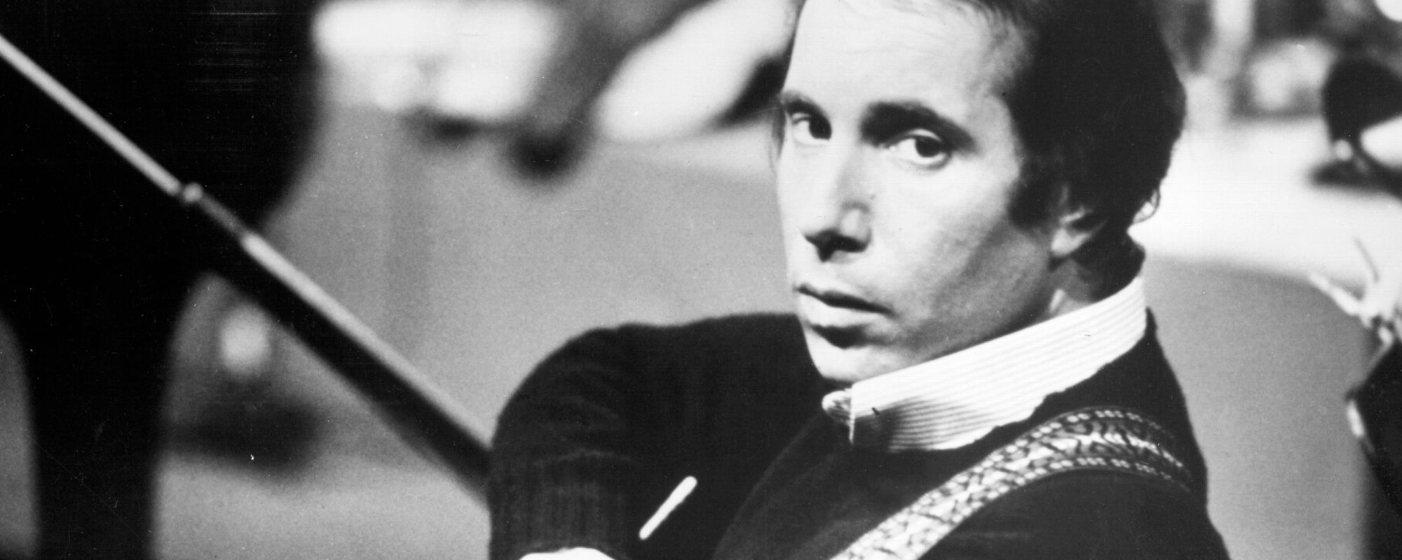 Paul Simon Combined Bittersweet Lyrics With Thrilling Brazilian Drums on This Legendary 1990 Song