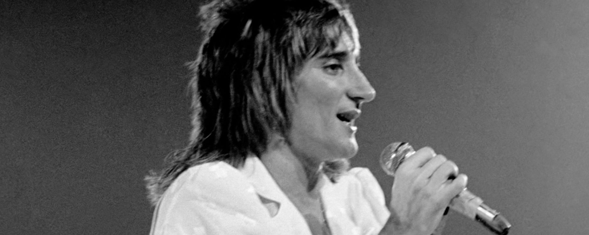 How Rod Stewart Courted New Wave with a Top 5 1981 Hit