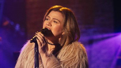 Kelly clarkson