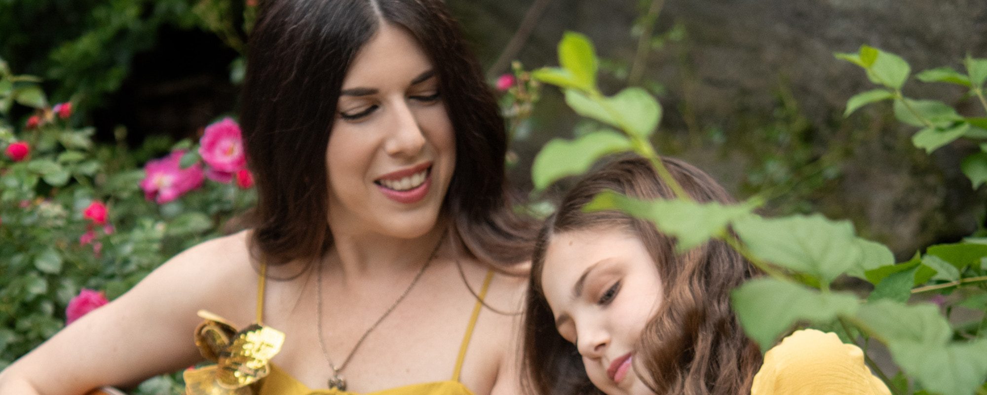 Grammy-Winner Joanie Leeds Shares Loving New Single, “Bubby”
