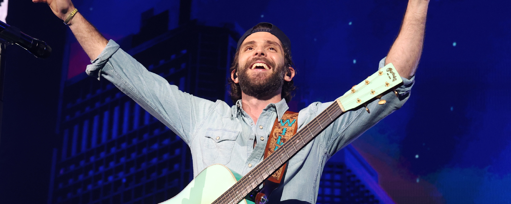 Country Stars Morgan Wallen and Thomas Rhett Share the Spotlight in Cleveland with "Cowgirls"