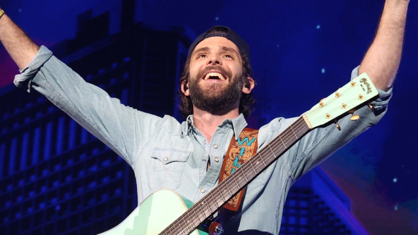 Country Stars Morgan Wallen and Thomas Rhett Share the Spotlight in Cleveland with "Cowgirls"