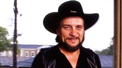 Shooter Jennings Announces Songbird Album Featuring Unreleased Waylon Jennings Tracks