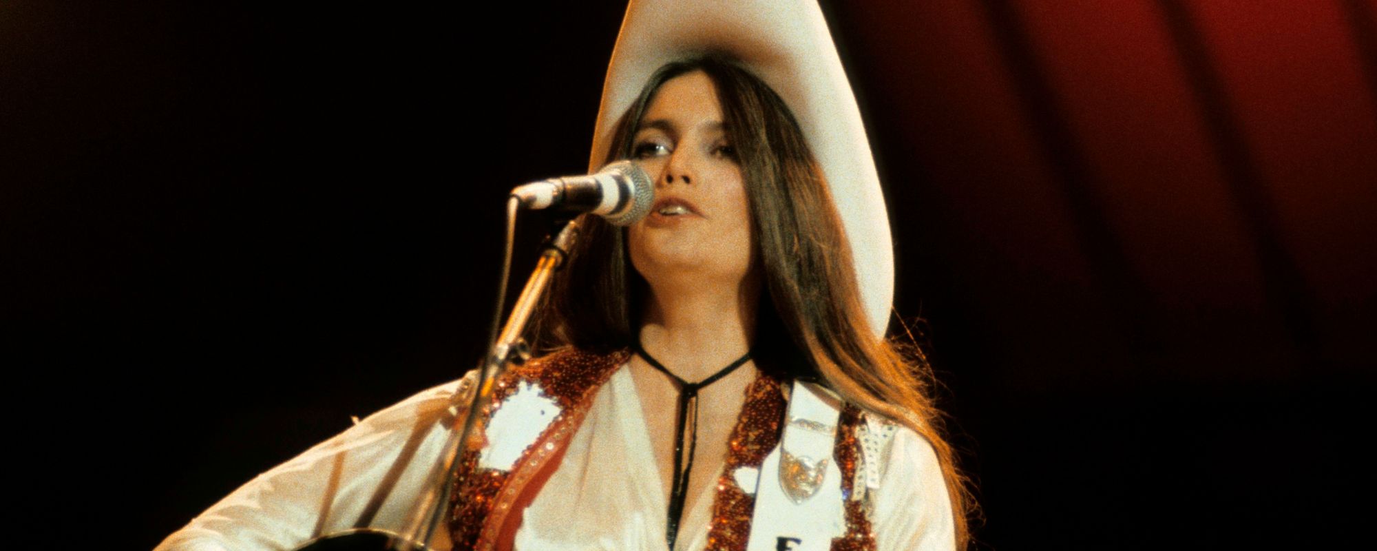 Emmylou Harris performing