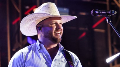 Country Star Cody Johnson Becomes World Record Holder After Once-in-a-Lifetime Hunt