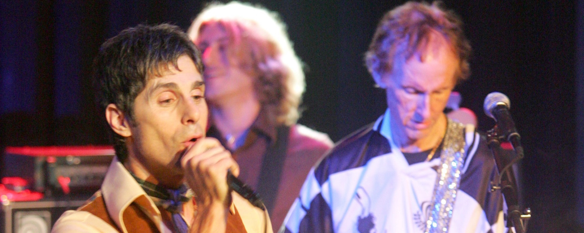 Robby Krieger to Be Joined by Perry Farrell, Ex-Guns N’ Roses Drummer Steven Adler, & More Stars at Upcoming Doors Tribute Show