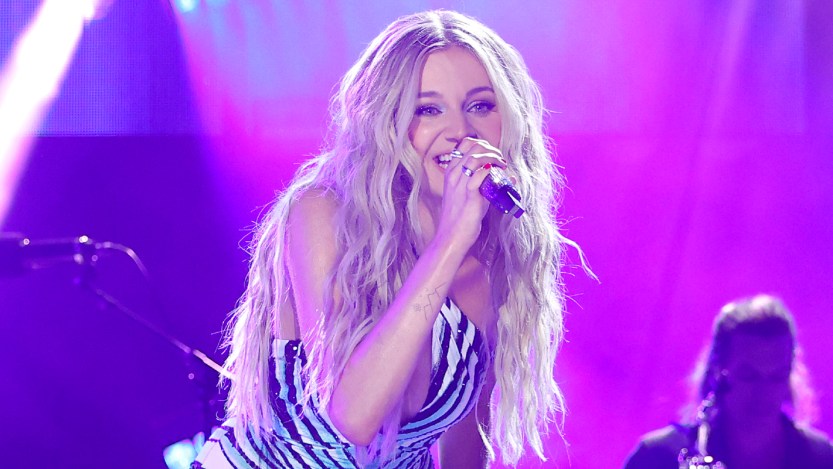 Jonas Brothers Welcome Kelsea Ballerini for Electric Onstage Collaboration