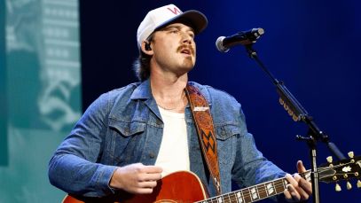 Morgan Wallen Attempts To Recreate Blue Jays Legend’s Iconic Bat Flip, Accidentally Hits His Wife