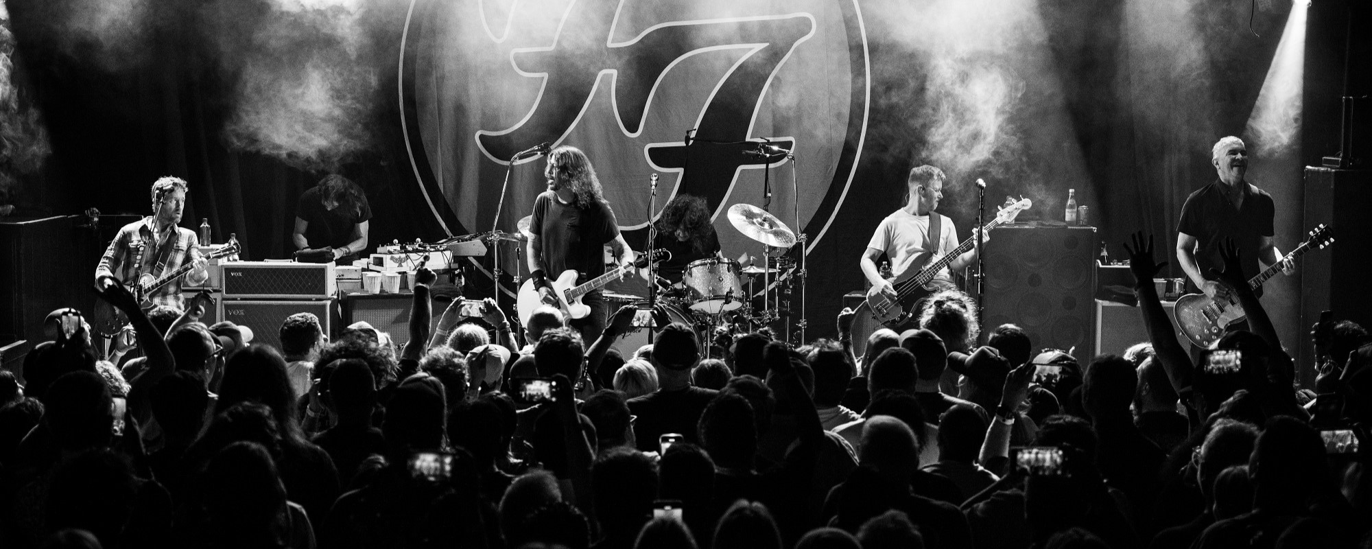 Concert Review: Foo Fighters Thrill Intimate Crowd at Surprise Pop-Up Concert at Famous Club Toad’s Place in New Haven, Connecticut