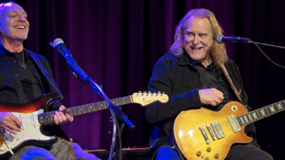 Watch Peter Frampton Being Interviewed by and Performing with Warren Haynes in a New Episode of PBS’ ‘The Art of Music’