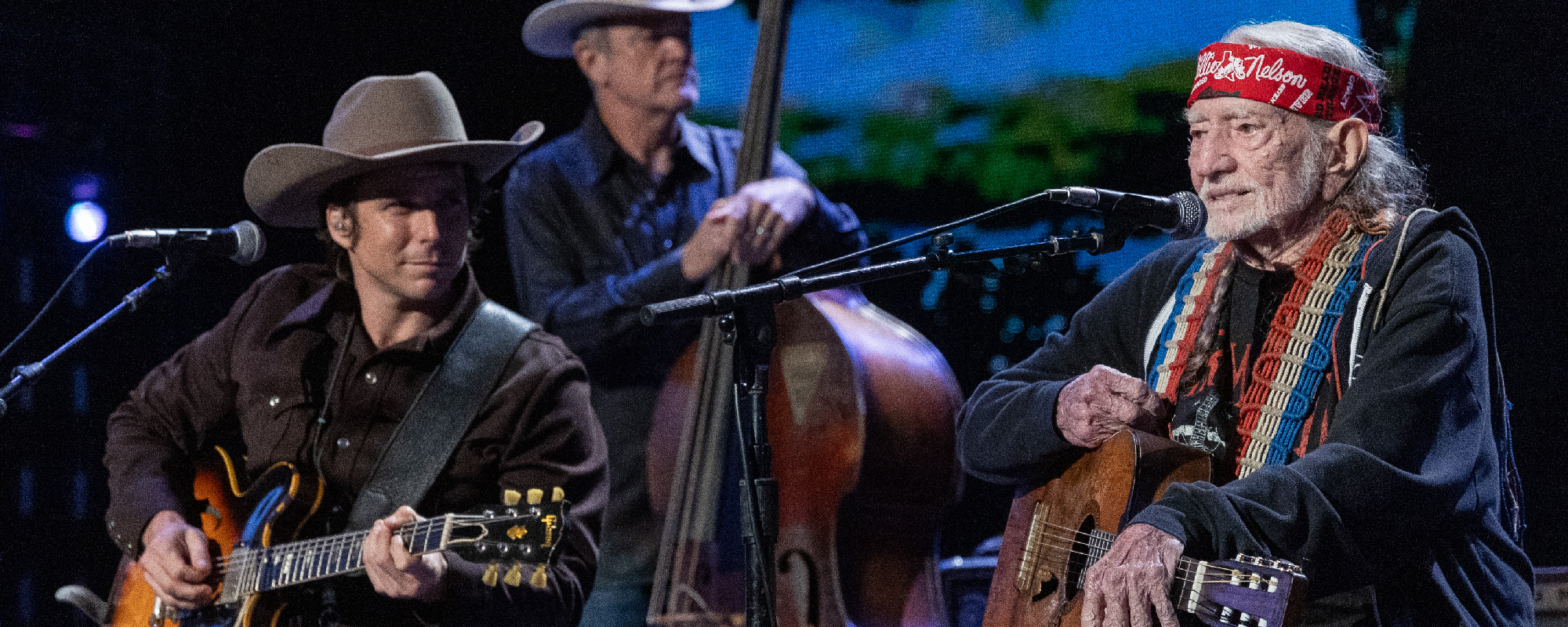 Willie Nelson and Lukas Nelson's Farm Aid Duet of "Just Breathe" Steals the Show