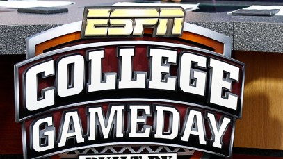 Kenny Chesney and Dierks Bentley Bring Nashville to ESPN's 'College GameDay'