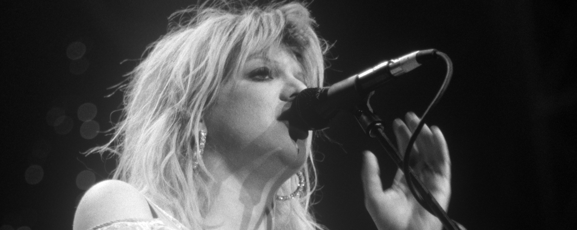 Hole In Concert - San Jose CA 1994