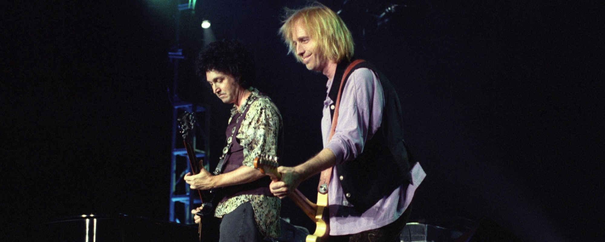 Mike Campbell Recalls That Tom Petty Disliked “You Wreck Me” Until He Made One Small Lyrical Change: “That’s a Songwriter’s Genius”