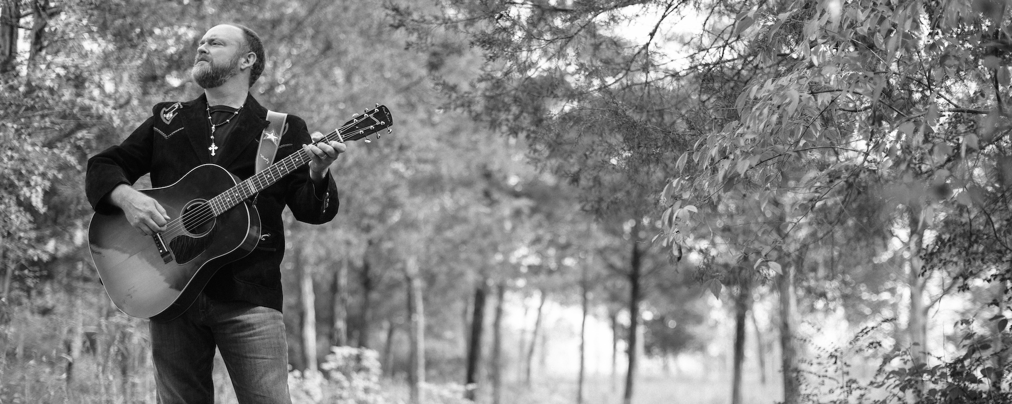 John Carter Cash Honors History With Jamaica, Love for the Ocean, and a Seafaring Songwriter on New Album ‘Pineapple John’