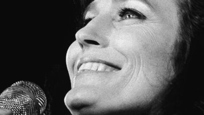 On This Day in 1972, Loretta Lynn Accomplished Something No Woman in Country Music Ever Had