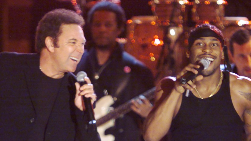 Tom Jones Mourns the Loss of His Friend and Music Icon D’Angelo