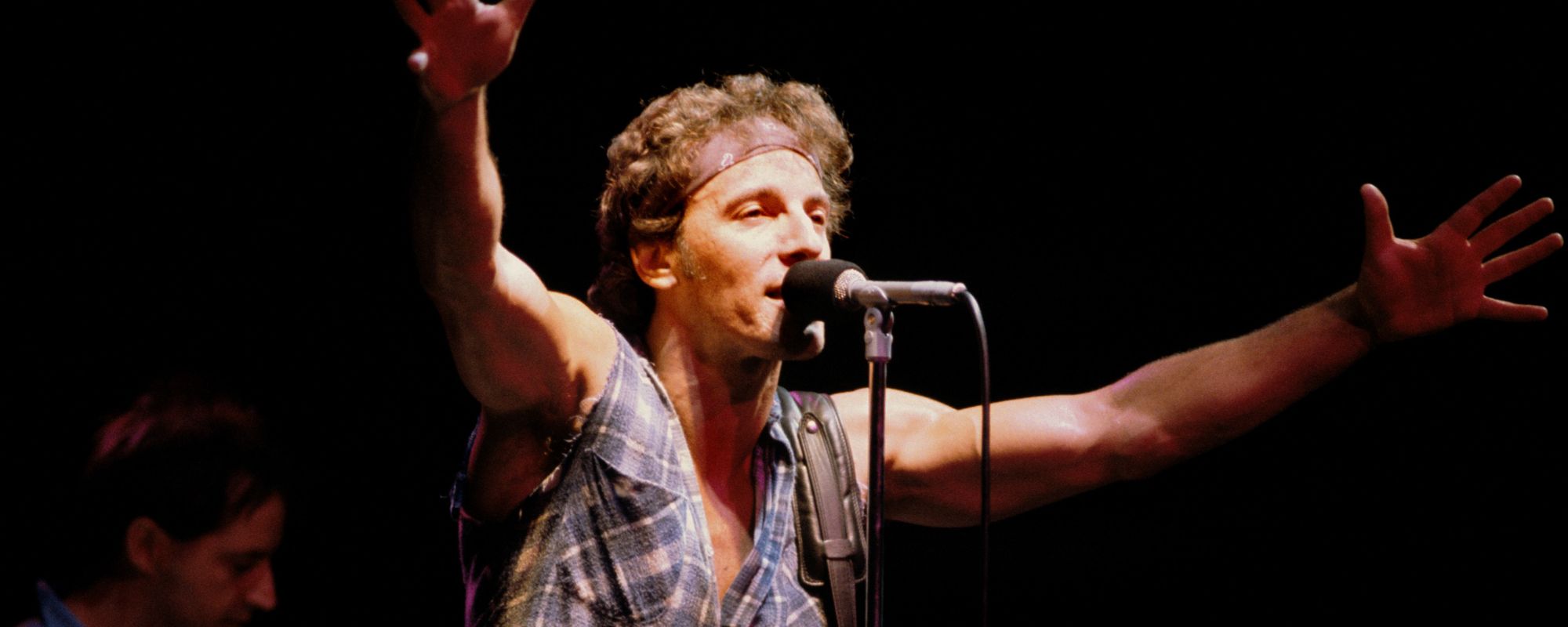 Bruce Springsteen performing
