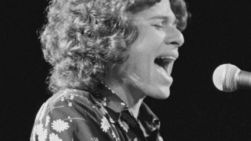 Carole King performing