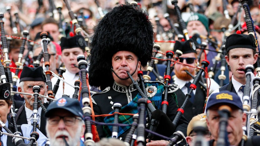 Massive Bagpipe Ensemble Rocks Australia With Record-Breaking AC/DC Rendition