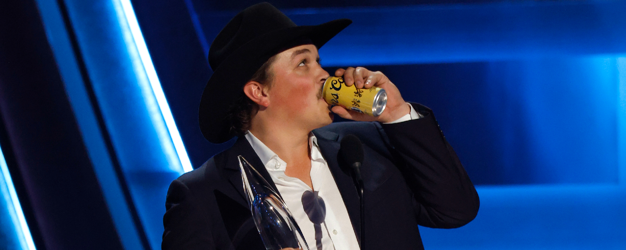 Zach Top Accidentally Brings Beer Onstage to Accept CMA New Artist Award