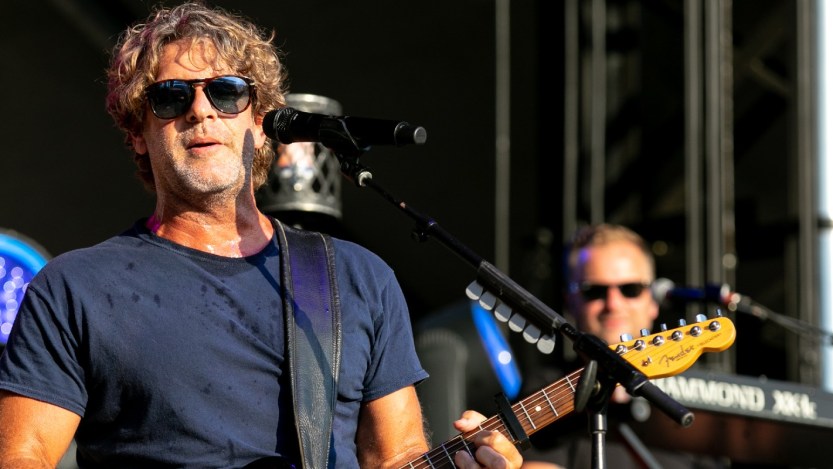 Born on This Day in 1973, a Country Singer-Songwriter With Several No. 1 Hits