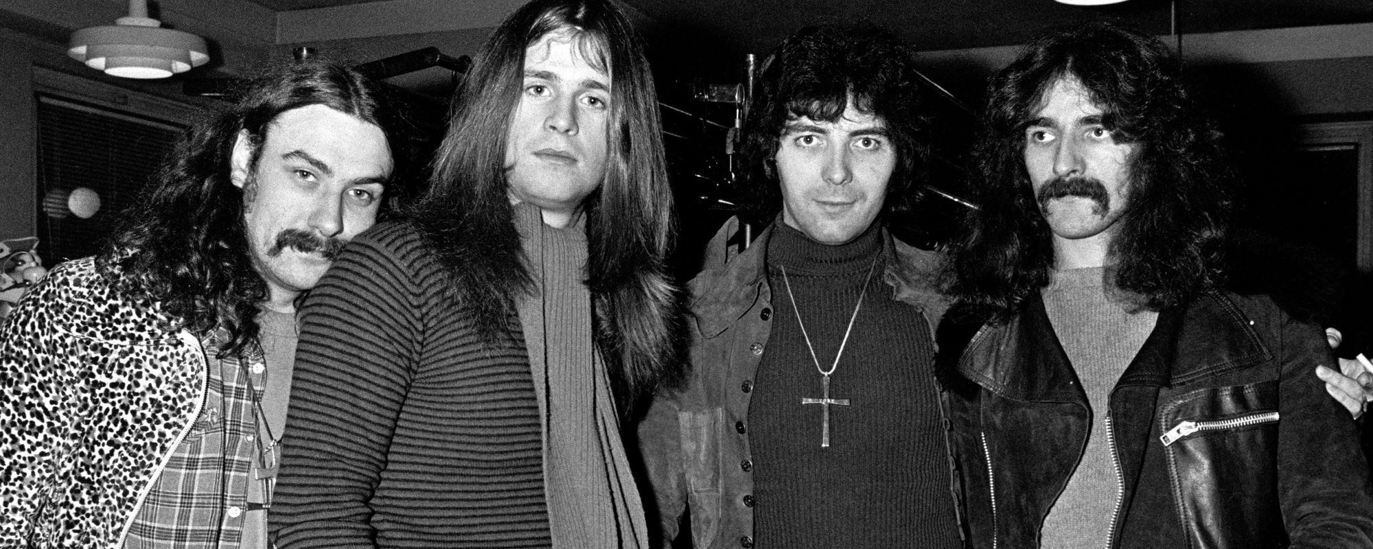 4 Guitar Riffs from 1978 That Invented Heavy Metal