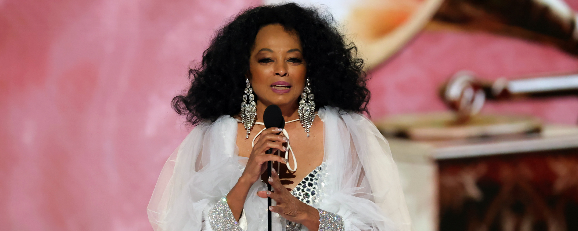 Diana Ross Reveals Her Song Choices for ‘Dick Clark’s New Year’s Rockin’ Eve’