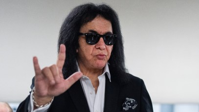 Gene Simmons Criticizes Music Industry for Treating Artists Like ”Slaves”