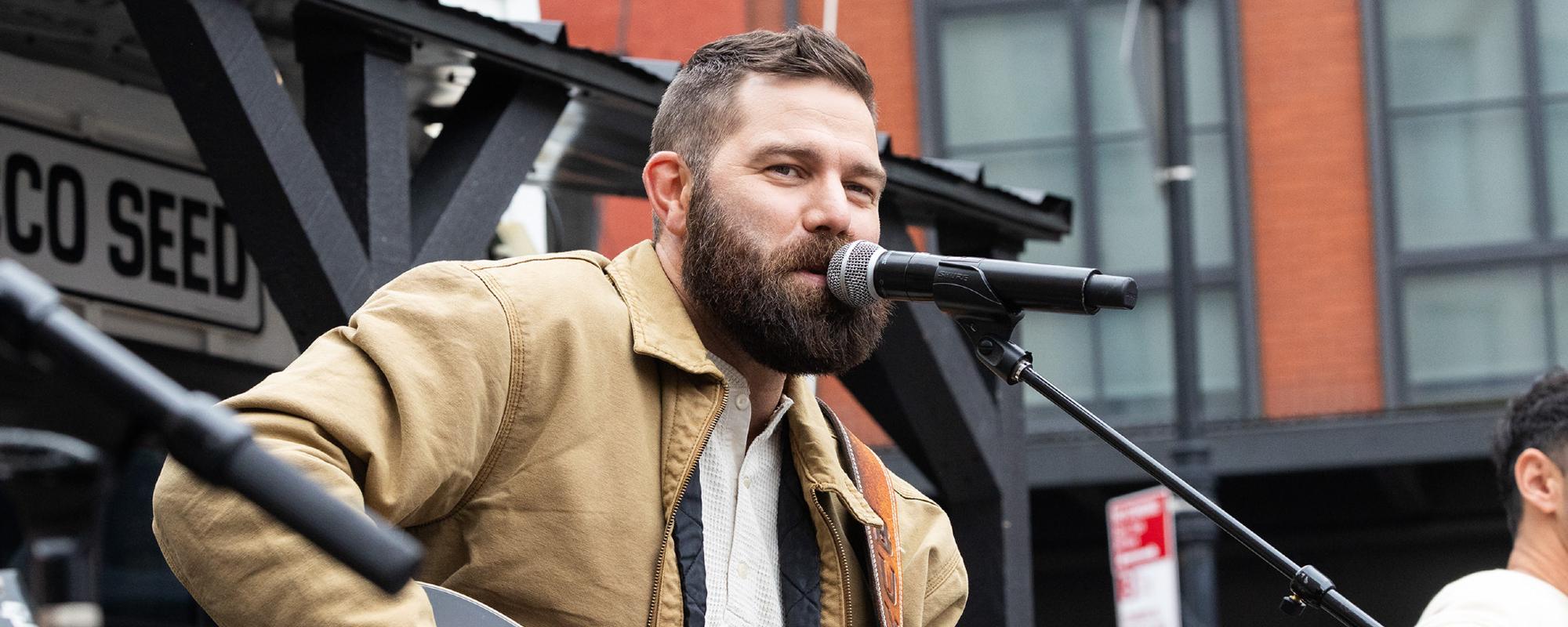 Jordan Davis Performing His “Two Favorite Songs to Play Live” at ‘Dick Clark’s New Year’s Rockin’ Eve’