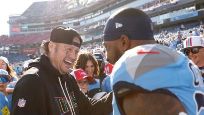 A Sobbing Jelly Roll Accepts Surprise Grand Ole Opry Invitation From Craig Morgan: "I Did It"