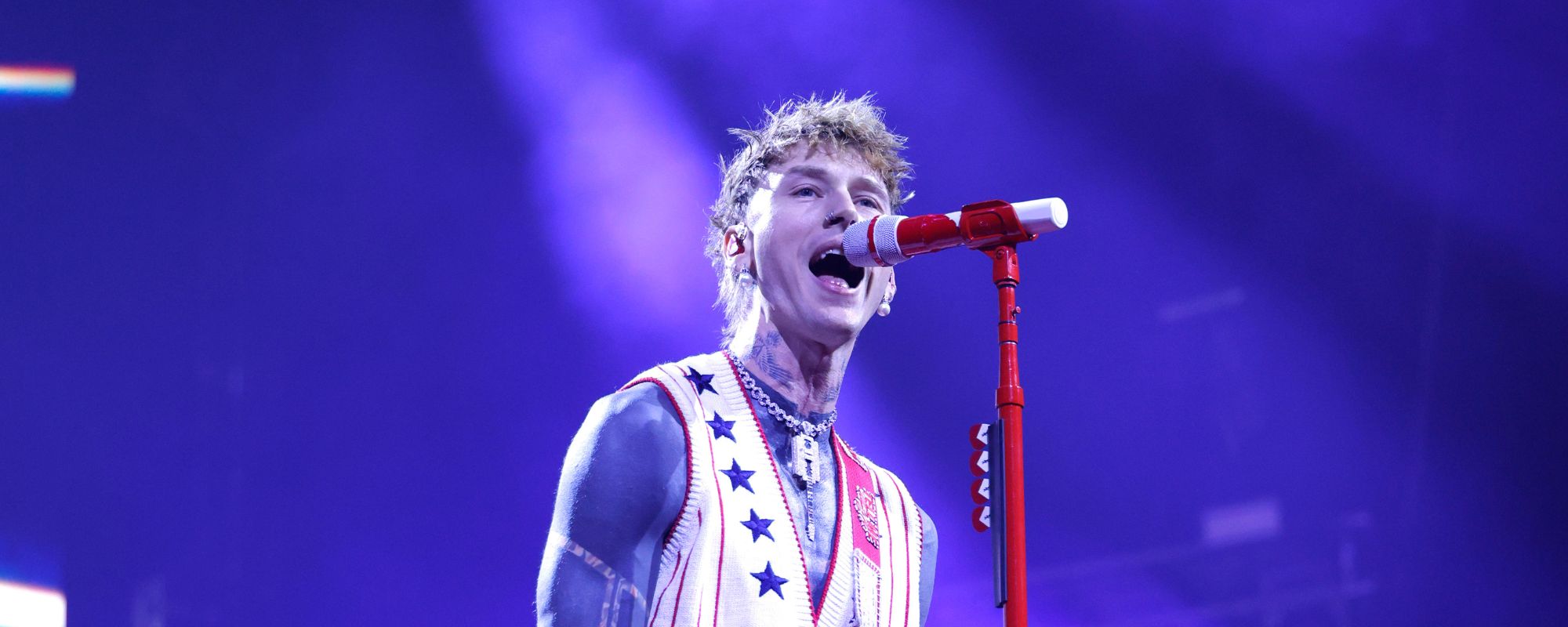 Watch Machine Gun Kelly Surprise Nashville Crowd With Appearance From This Rising Country Star