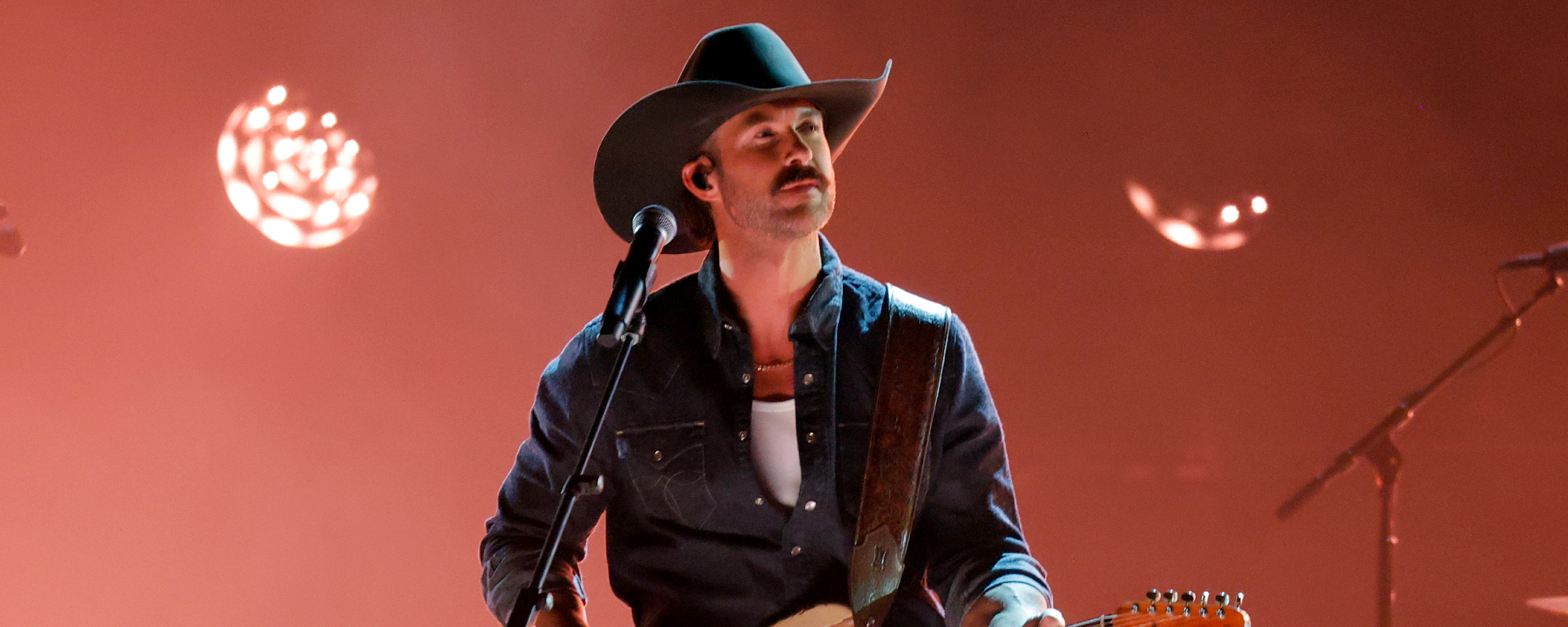 Riley Green Delivers Standout Performance During 'The Voice' Season 28 Finale