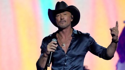 3 Country Songs From the 1990s Everyone Pretends They Don’t Love