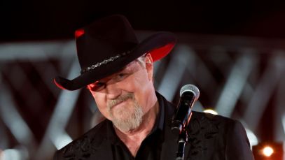 ‘90s Country Icon Announces 30th Anniversary Tour
